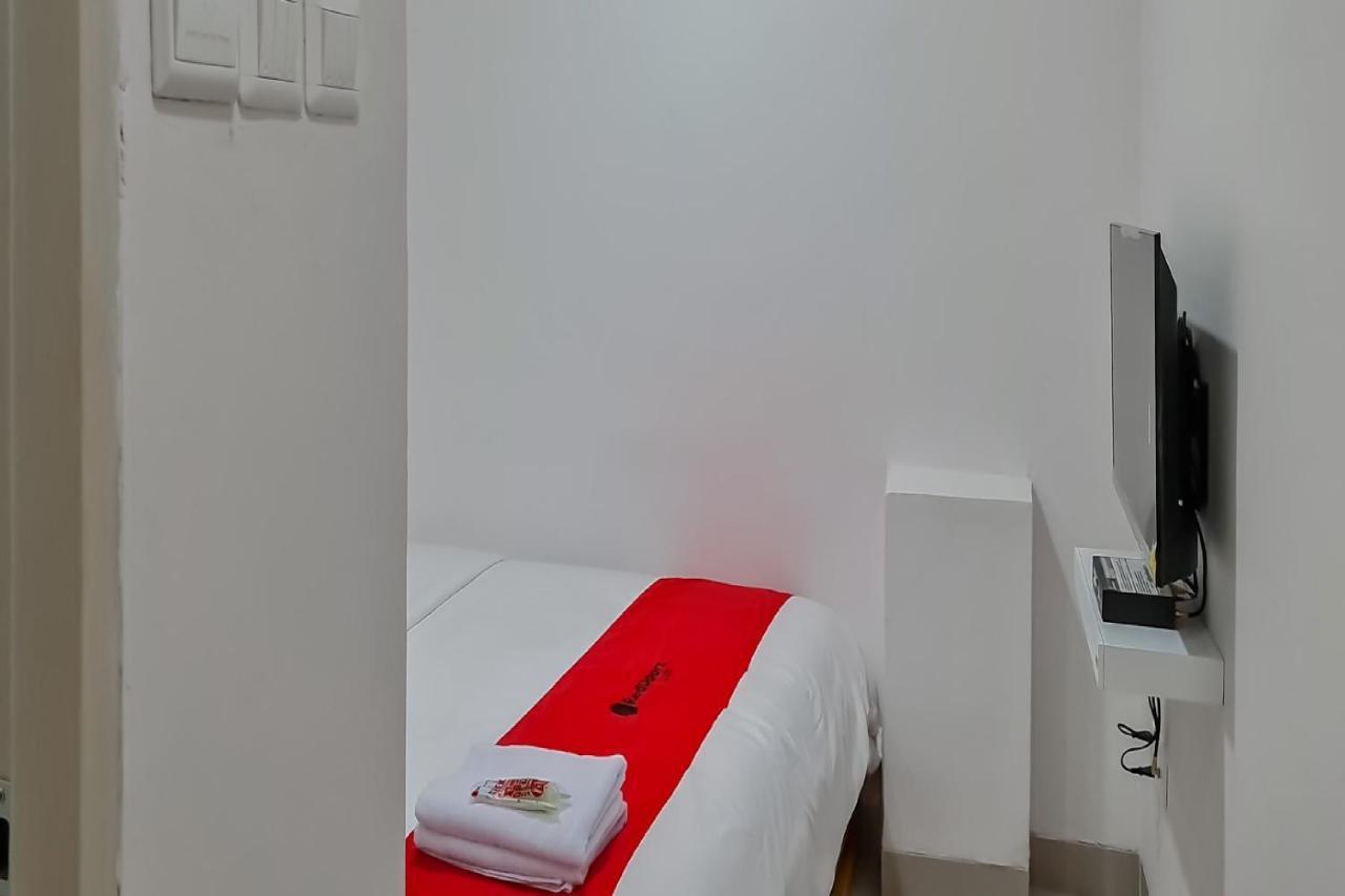 Reddoorz Plus @ Batutulis Μπογκόρ Εξωτερικό φωτογραφία