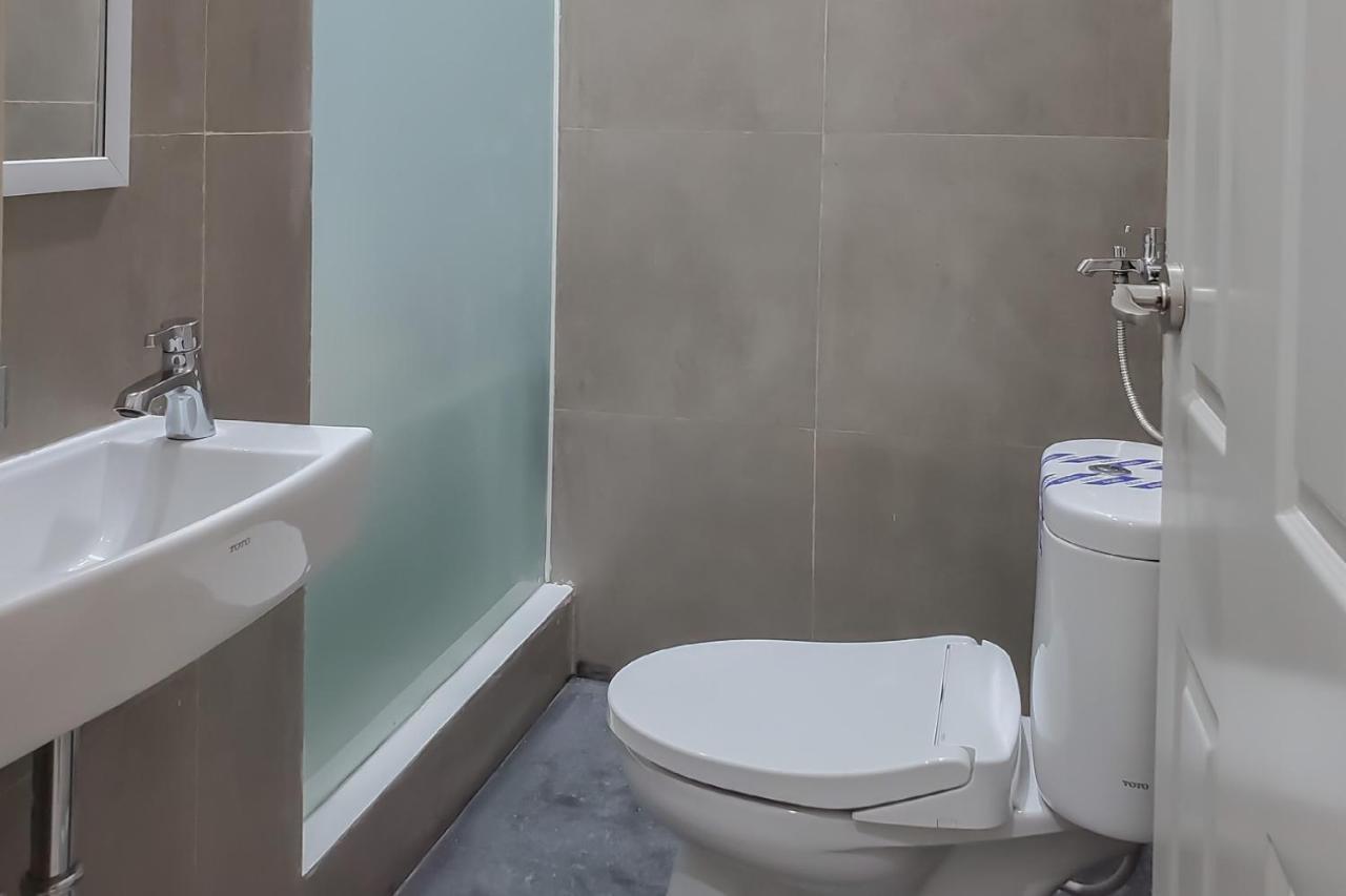 Reddoorz Plus @ Batutulis Μπογκόρ Εξωτερικό φωτογραφία